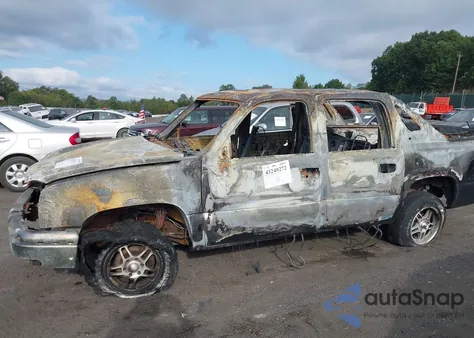 2004 Chevrolet Avalanche из США, поврежденный, VIN 3GNEK12T14G148857